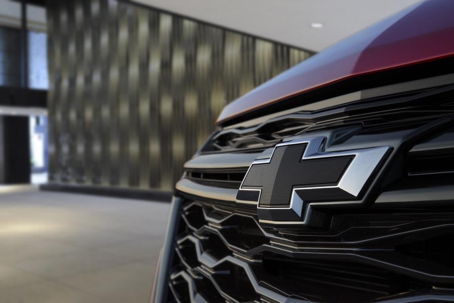 Логотип Chevrolet Equinox RS 2020 года  (NA) (фото 6 из 23)
